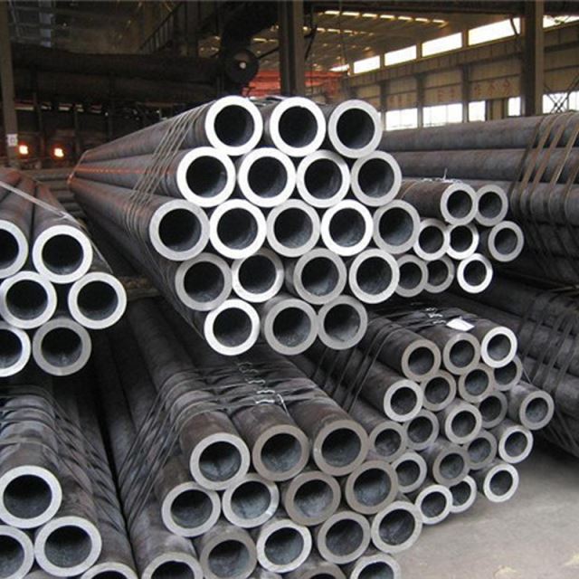 أفضل أنابيب الصلب الأسود غير الملحومة Sch40 Astm A53 للغاز والنفط